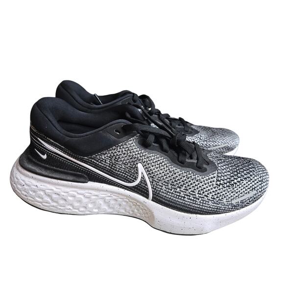 Nike ZoomX Invincible Run Flyknit running shoes men's size 13 - Picture 1 of 9
